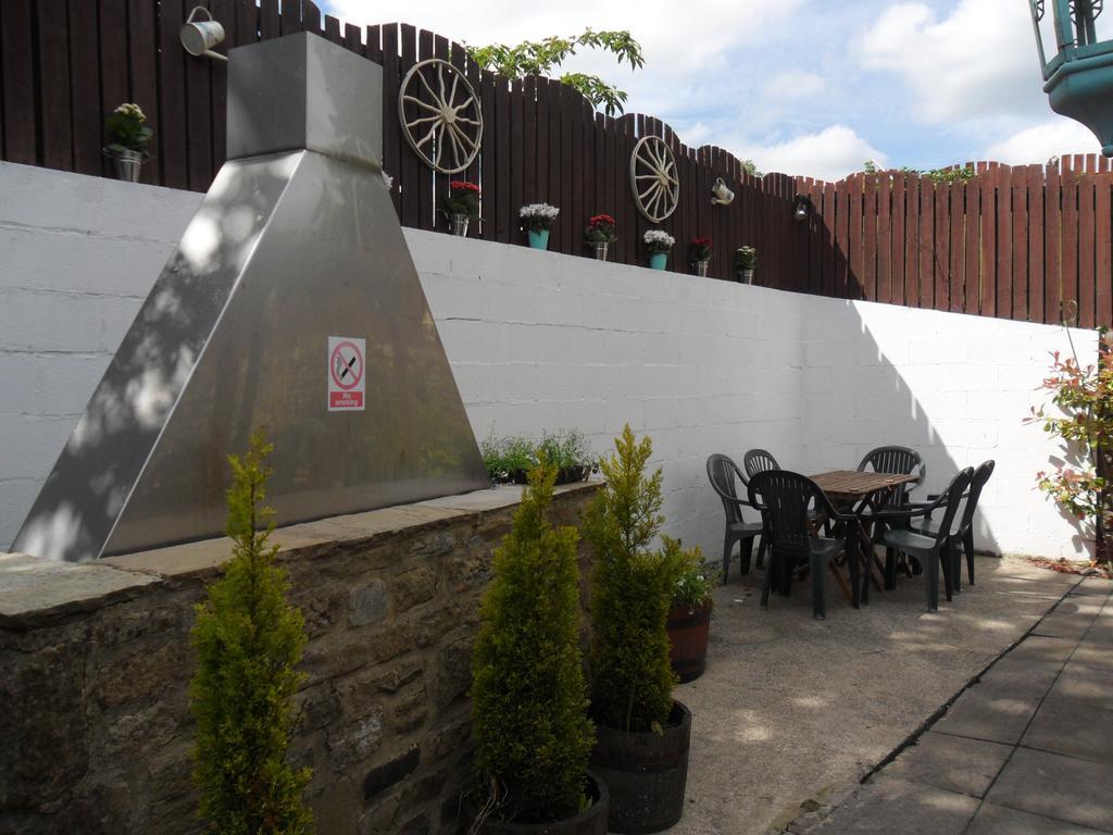 The Buck Inn, مالهام المظهر الخارجي الصورة