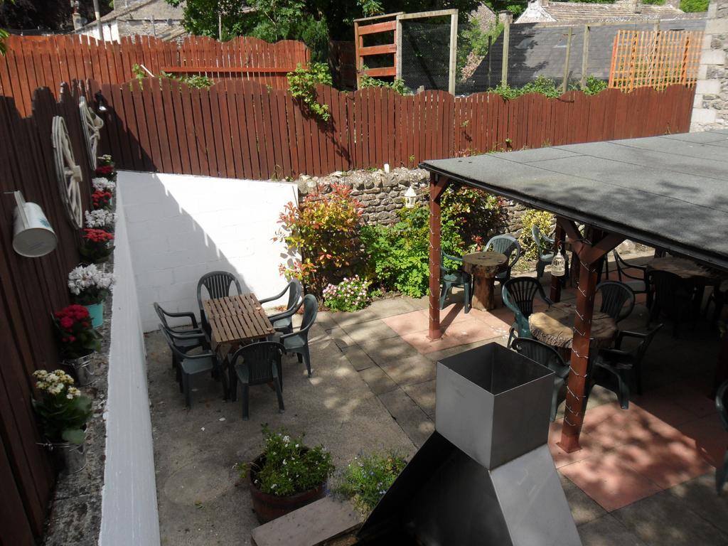 The Buck Inn, مالهام المظهر الخارجي الصورة