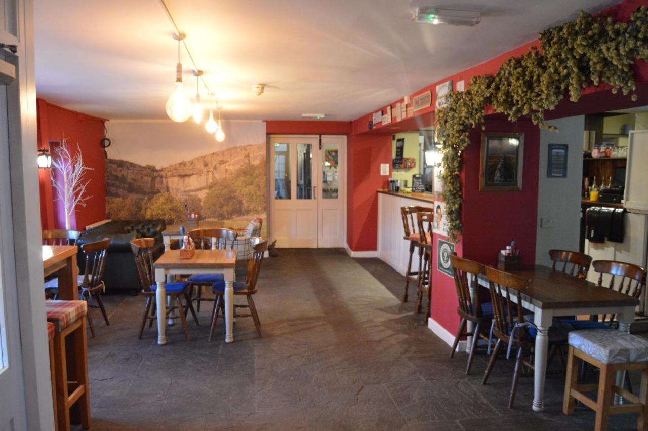 The Buck Inn, مالهام المظهر الخارجي الصورة